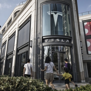 上海市政府：特斯拉上海建厂一事正在商谈中