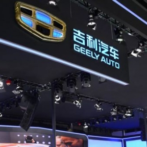 半年净赚66亿的吉利被曝拖欠货款！公司回应实情